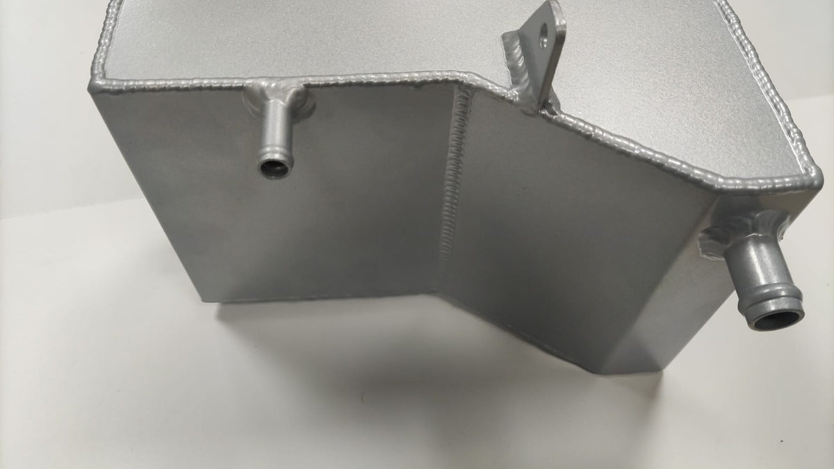 Depósito de Refrigerante en Aluminio - Con Cabezal de Desbordamiento - AG PARTS