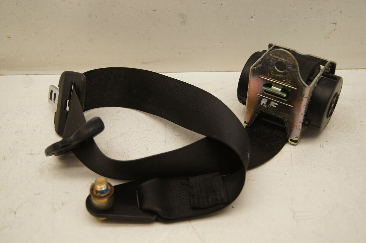 Second Row Seat Belt - ORIGINAL LAND ROVER